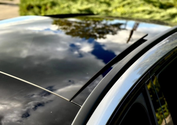 Mercedes-Benz Klasa C cena 122999 przebieg: 122354, rok produkcji 2020 z Skoki małe 742